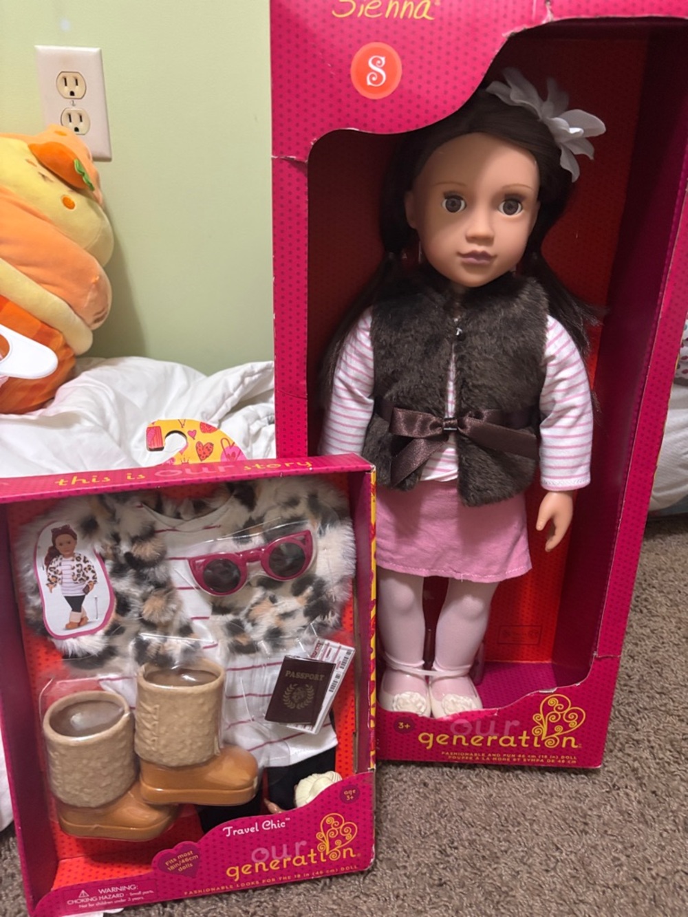 SET!! Our Generation Sienna Doll in Pink Outfit with Brown Faux-Fur Vest Outfit